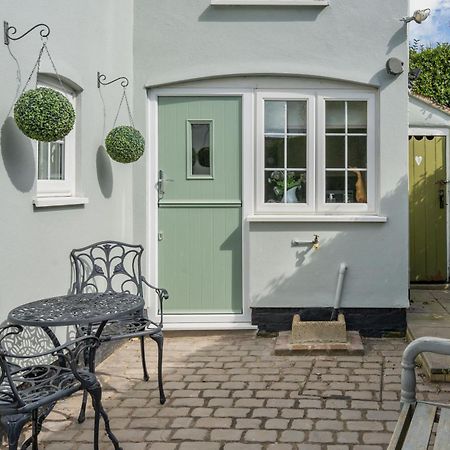 April Cottage By Winterton Cottages Екстер'єр фото